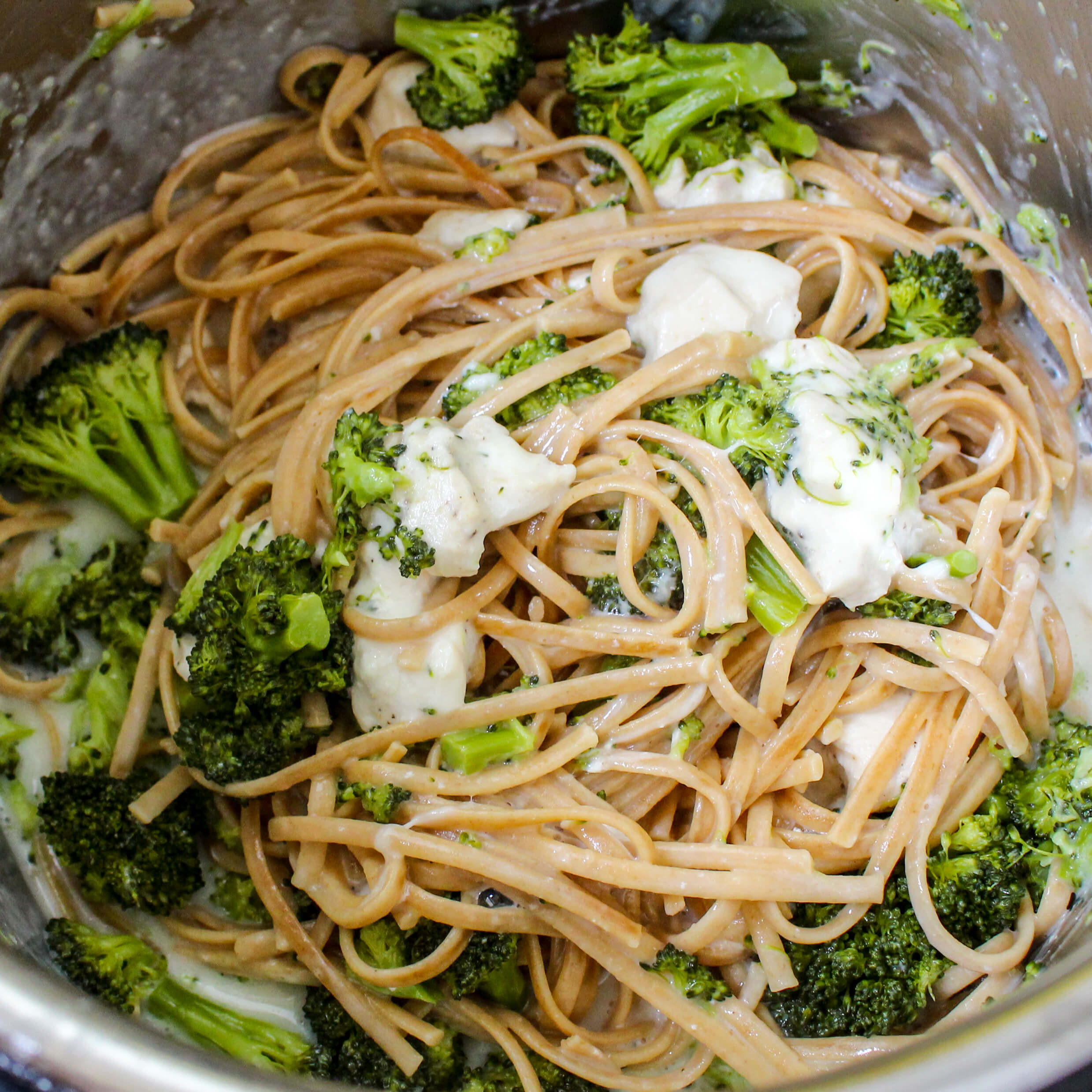 Instant Pot Chicken And Broccoli
 Instant Pot Chicken Broccoli Alfredo Ally s Cooking