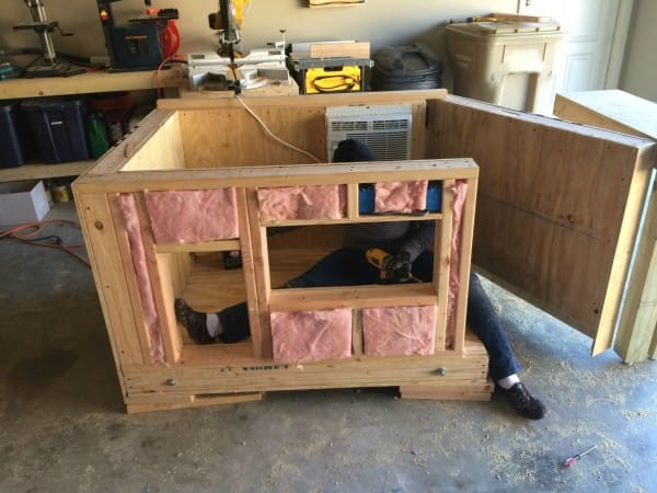 Insulated Dog House DIY
 Build A Gorgeous "Tiny Home" For Your Dog