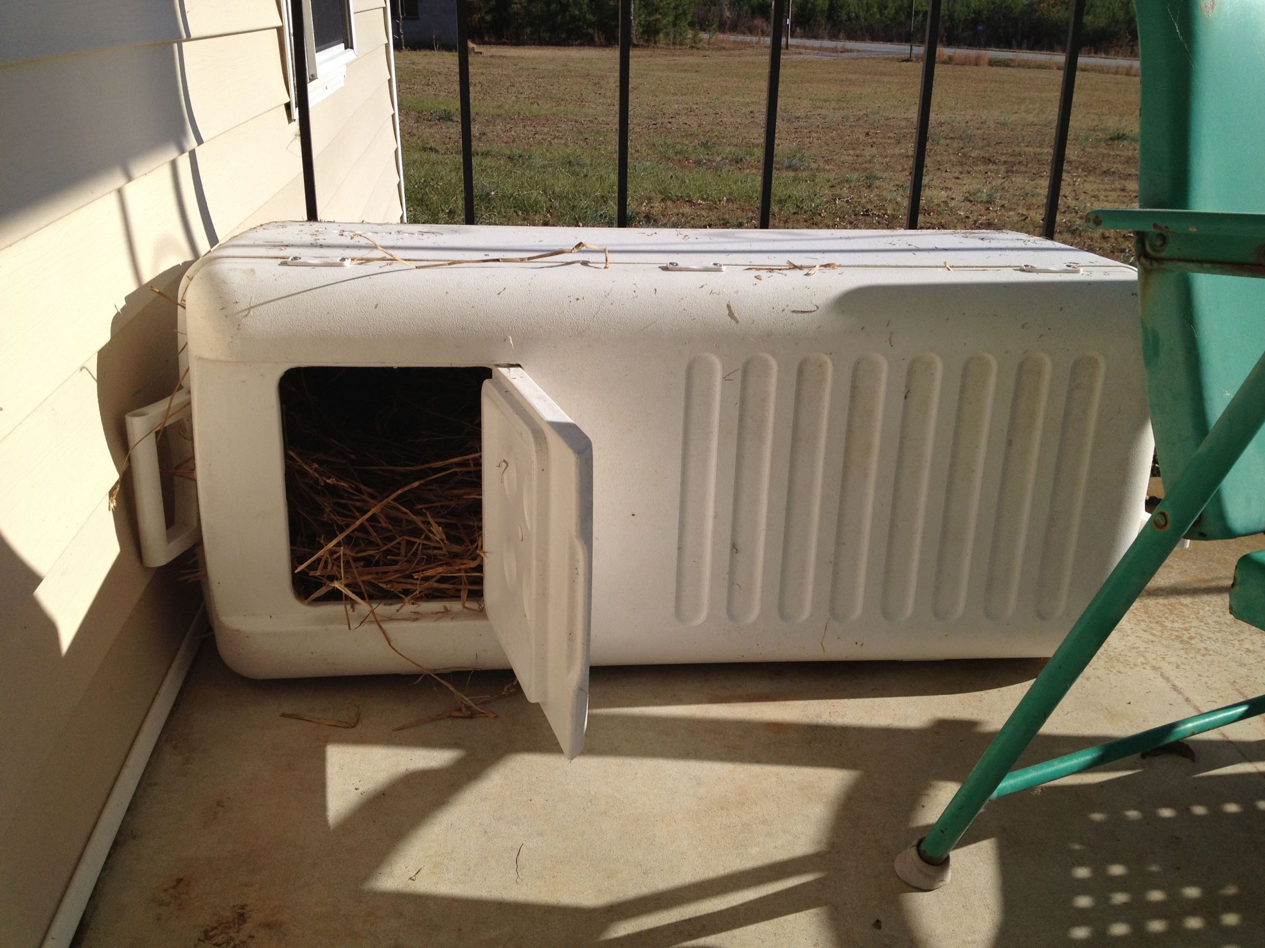 Insulated Outdoor Cat House DIY
 Outdoor Insulated Cat House My fur babies immediately