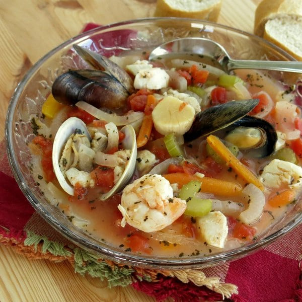 Italian Seafood Recipes
 Italian Seafood Soup Cioppino Recipe The Dinner Mom