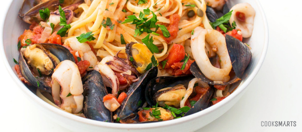 Italian Seafood Recipes
 Italian Seafood Pasta with Mussels & Calamari – Cook Smarts