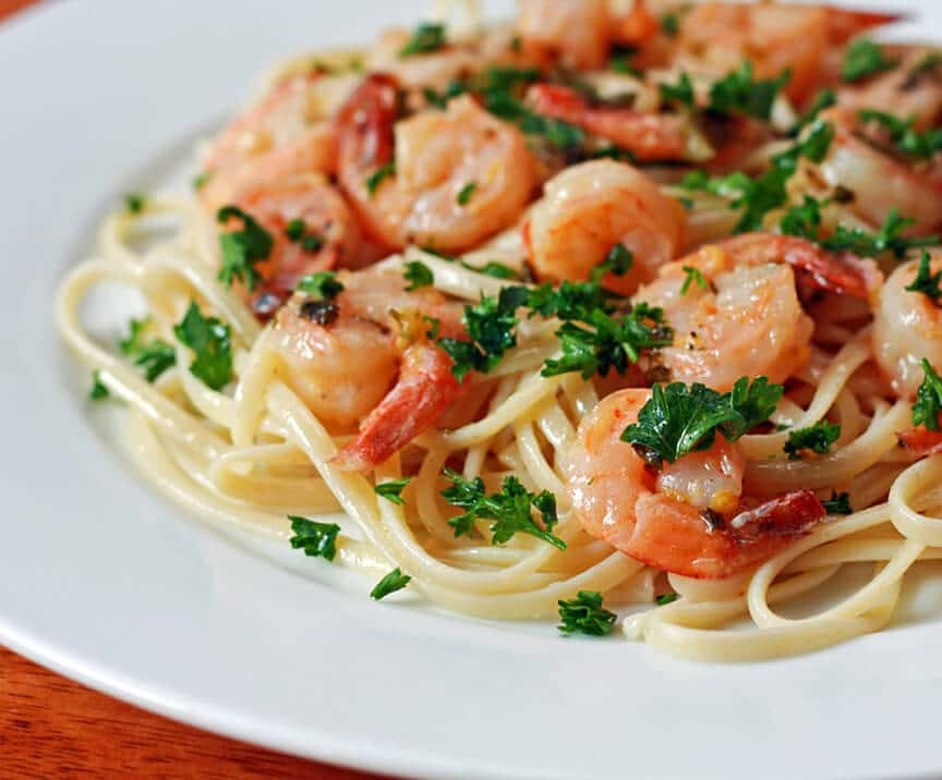 Italian Shrimp Pasta Recipes
 Lemon garlic Shrimp Scampi Recipe The Daring Gourmet