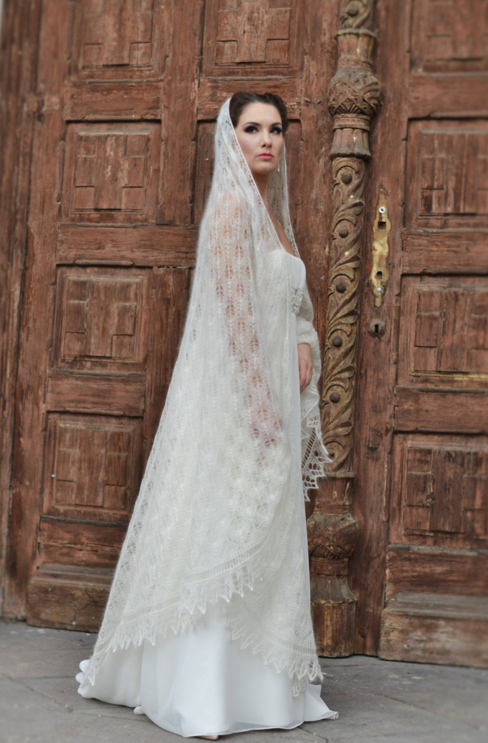 Italian Wedding Veils
 Handknitted Wedding Veil Ivory Laces Wrap Veil Italian