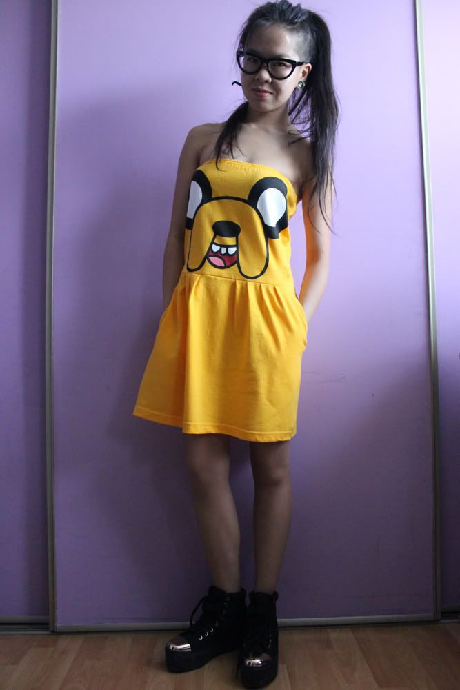 Jake The Dog Costume DIY
 Syl and Sam Get your hero on dude