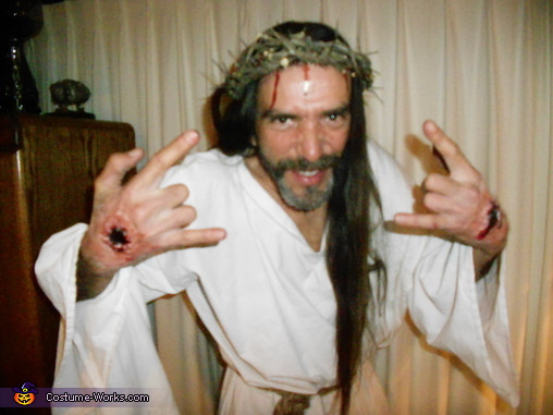 Jesus Costume DIY
 Jesus Halloween Costume 2 2