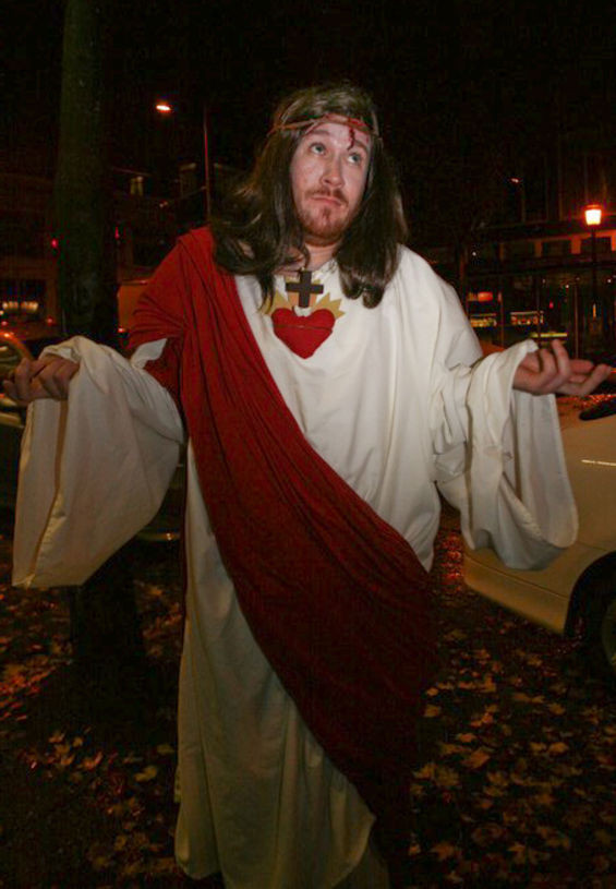 Jesus Costume DIY
 Buddy Christ Halloween 2012 graphed by Seattle Weekly