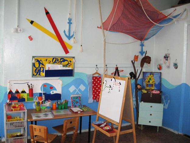 Kids Art Room
 20 Bright Kids Room Decorating Ideas for Young Artists