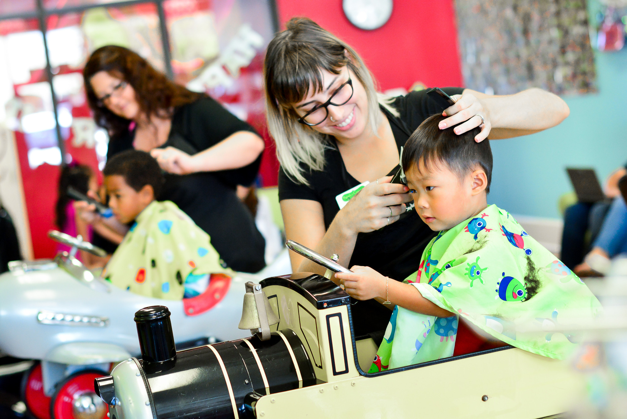 Kids Haircuts Orlando
 Pigtails & Crewcuts Haircuts for Kids Winter Springs