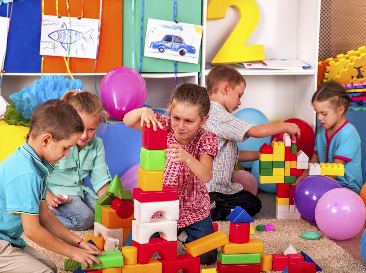 Kids Indoor Games
 Indoor Team Building Activities for Kids to Enhance Mind