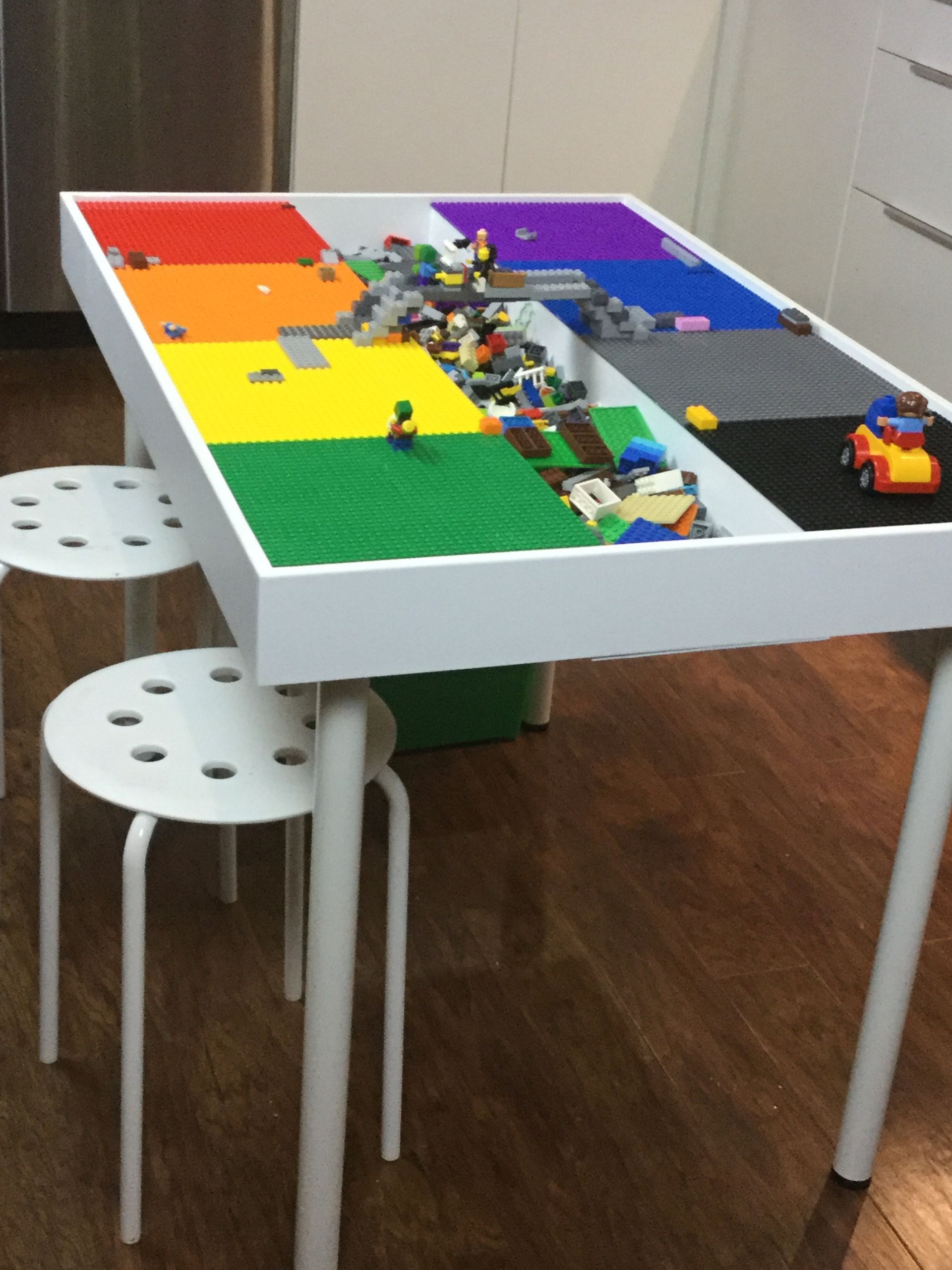 Kids Lego Table
 Tall large Building bricks table kids building blocks