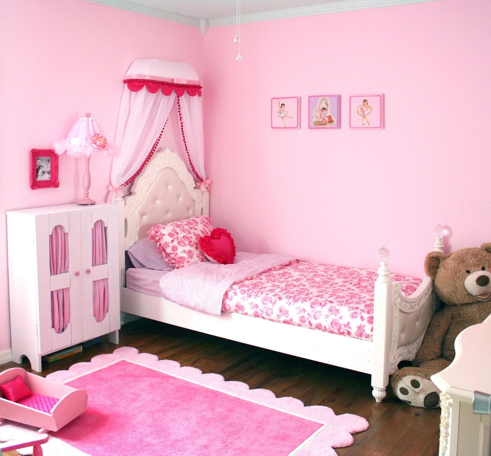 Kids Princess Room
 Moms Eat Cold Food Toddler Princess Room Finished