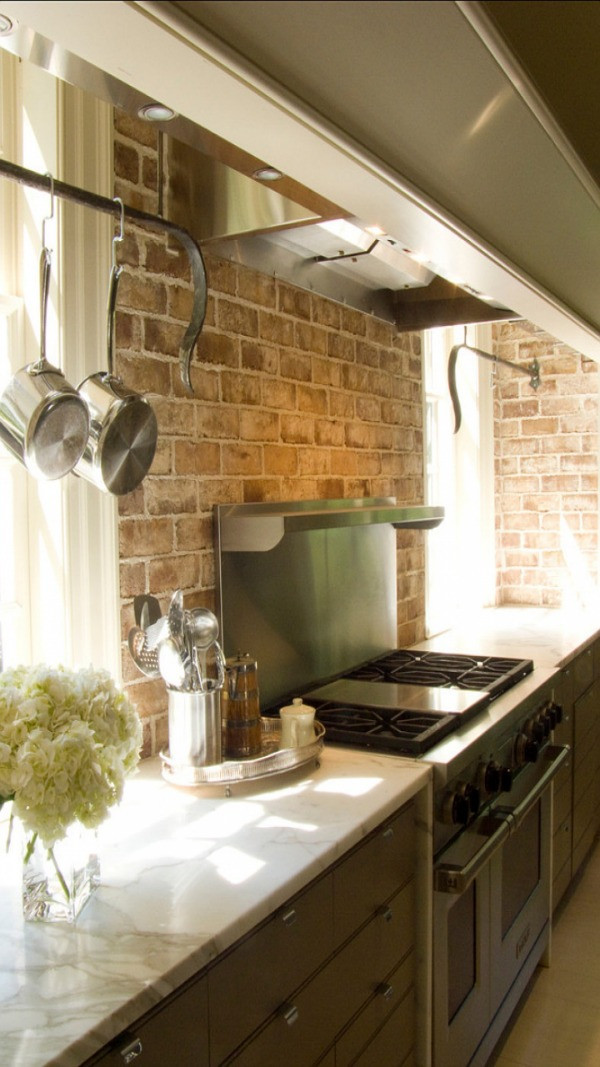 Kitchen Backsplash Brick
 Brick Backsplashes Rustic and Full of Charm