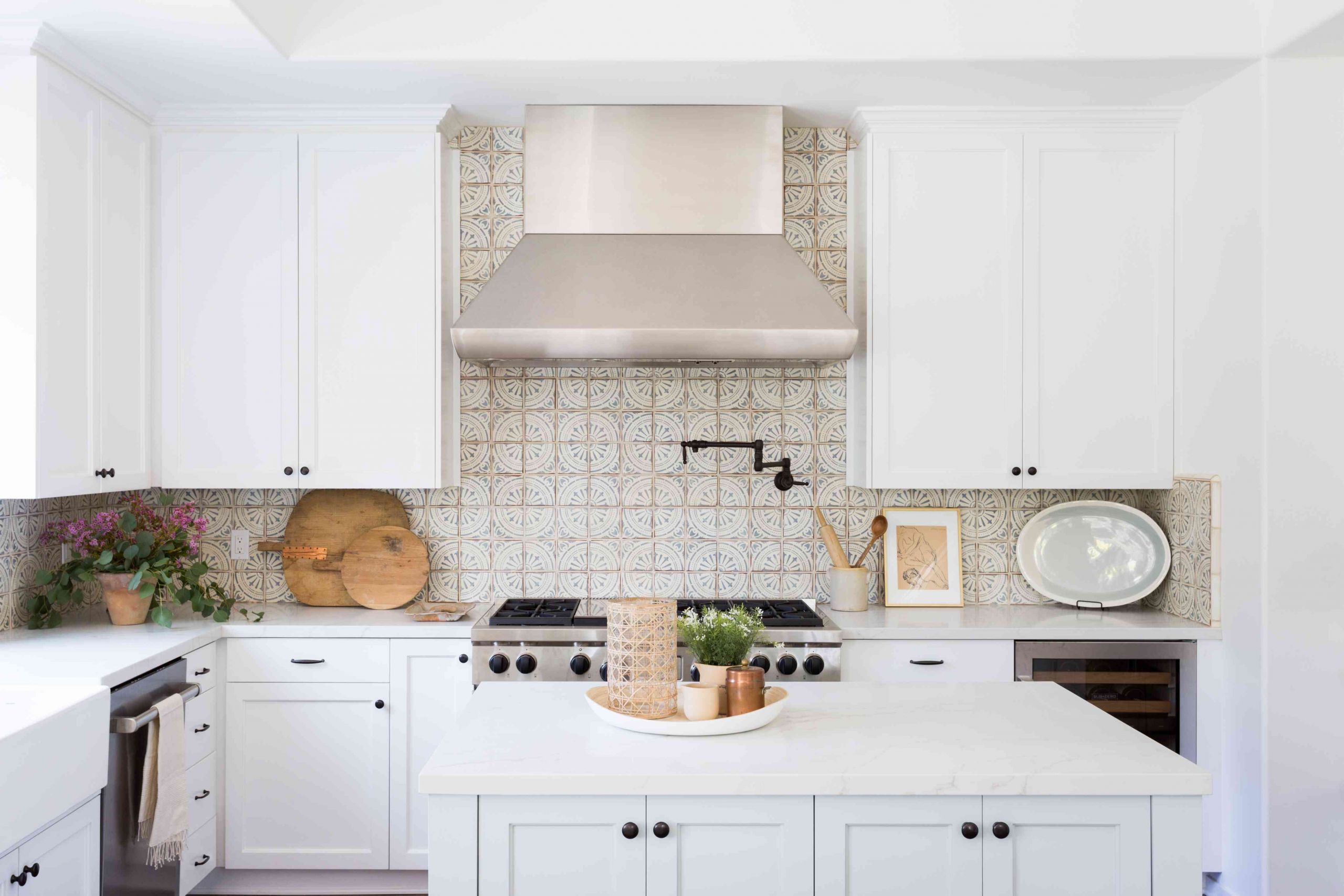 Kitchen Backsplash Material
 Kitchen Remodeling Ideas that Will Surely Pay f in 2020