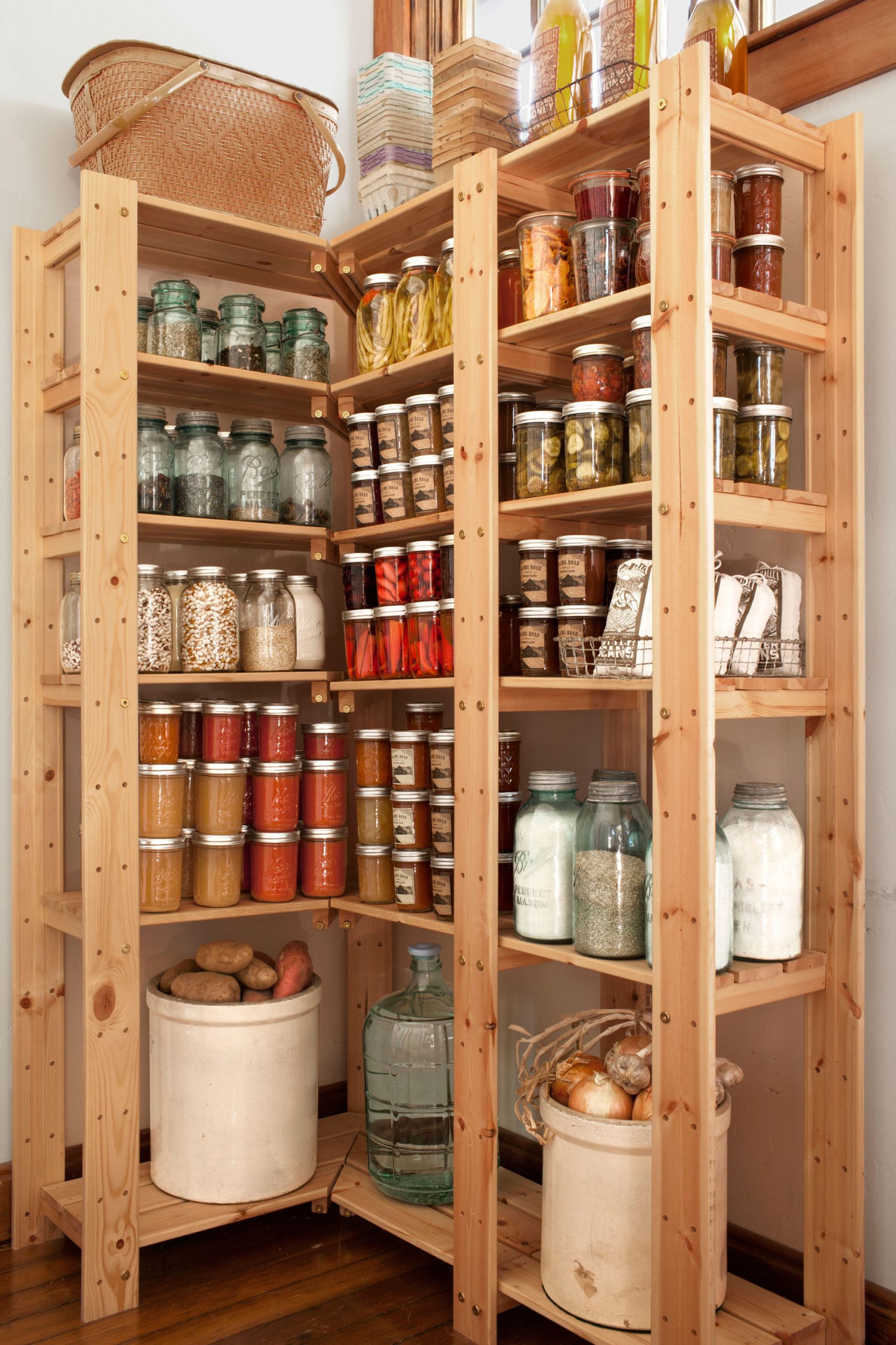 Kitchen Closet Organizers
 14 Smart Ideas for Kitchen Pantry Organization Pantry