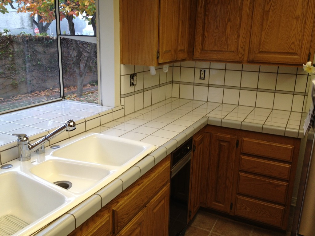 Kitchen Counter Tile
 Inexpensive Kitchen Countertop to Consider – HomesFeed