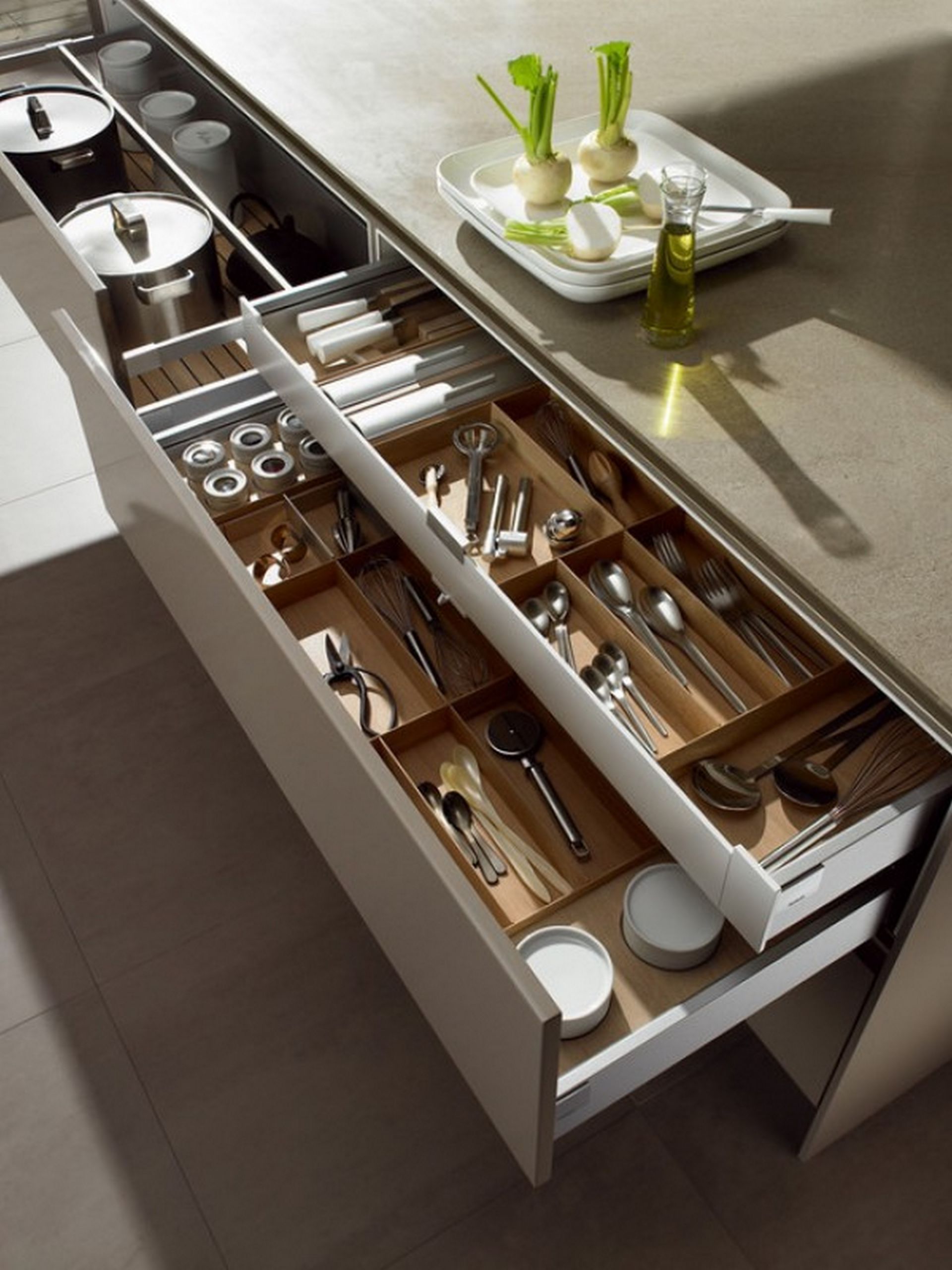 Kitchen Drawer Organizers
 Tips for Perfectly Organized Kitchen Drawers