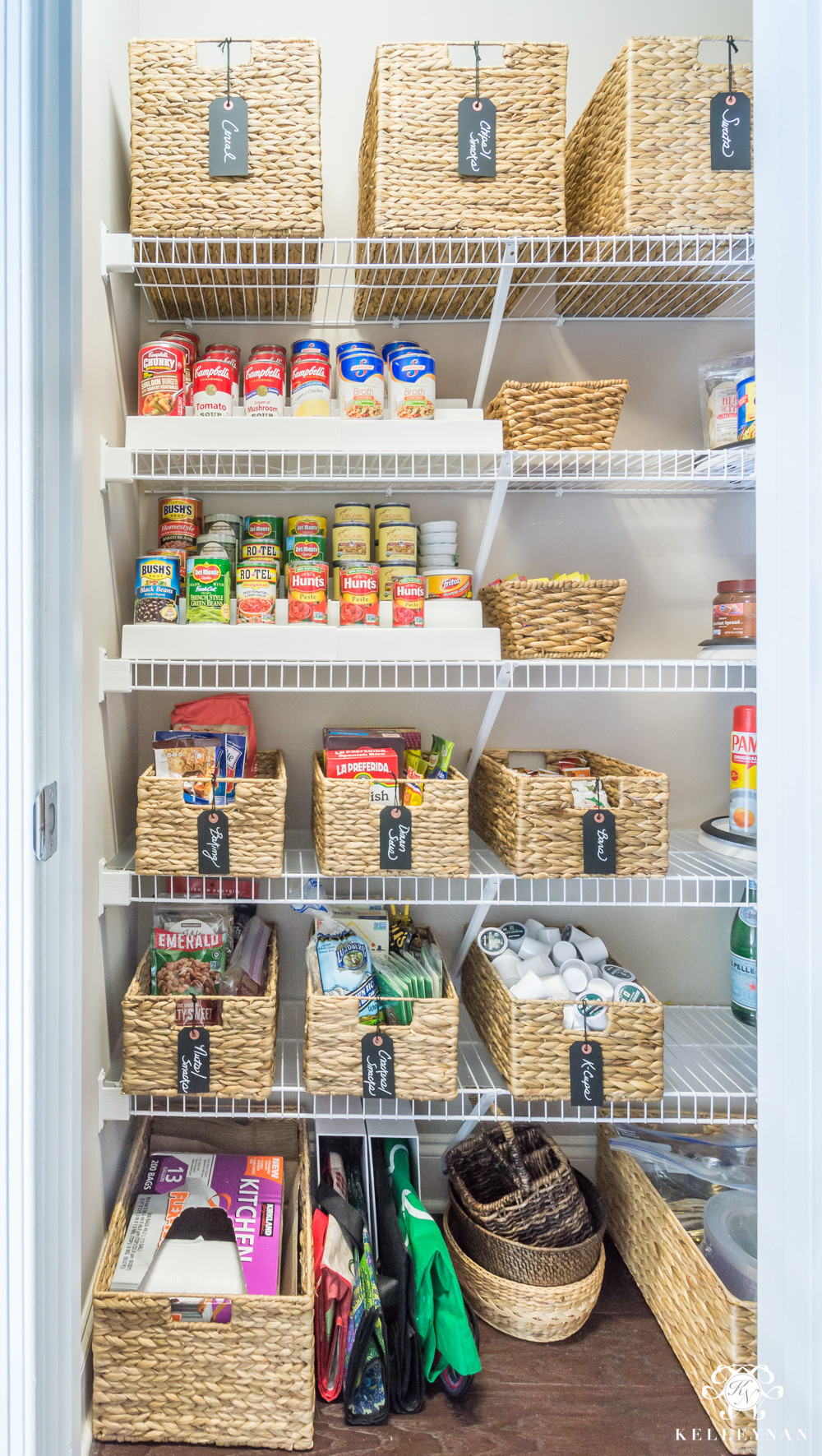 Kitchen Organizing Pinterest
 Nine Ideas to Organize a Small Pantry with Wire Shelving