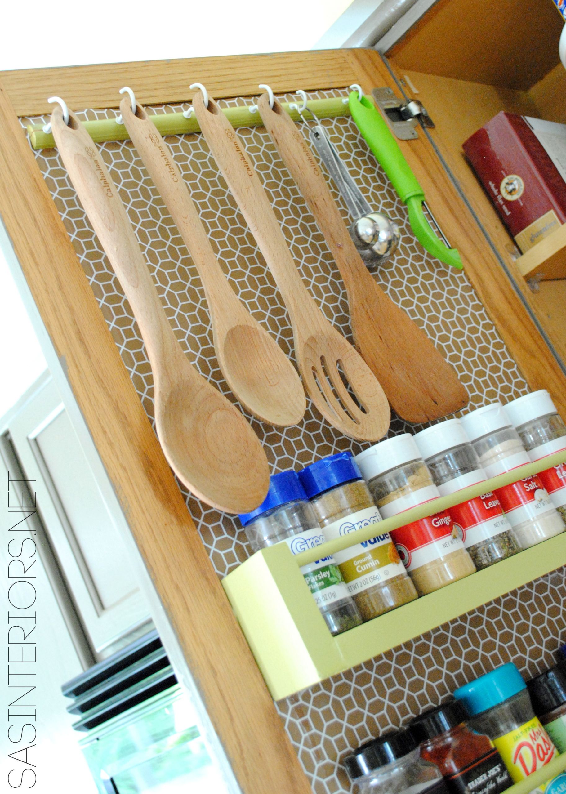 Kitchen Organizing Pinterest
 Kitchen Organization Ideas for the Inside of the Cabinet