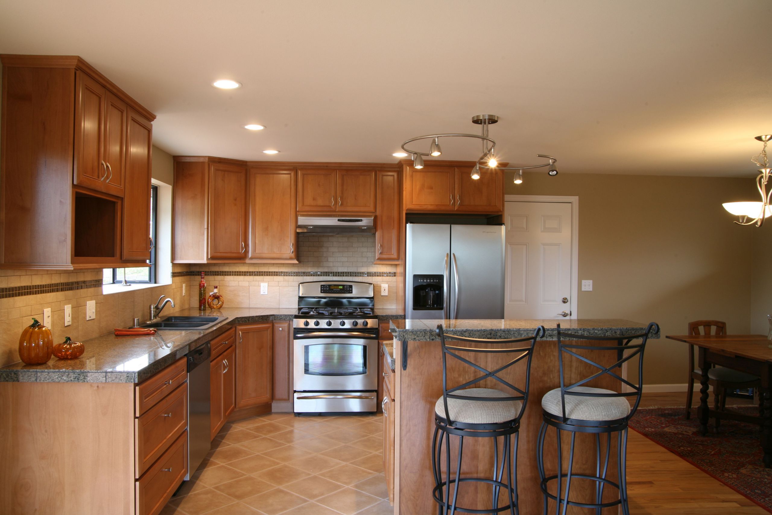 Kitchen Remodel Pic
 Add value to your home with Upscale Kitchen Remodeling