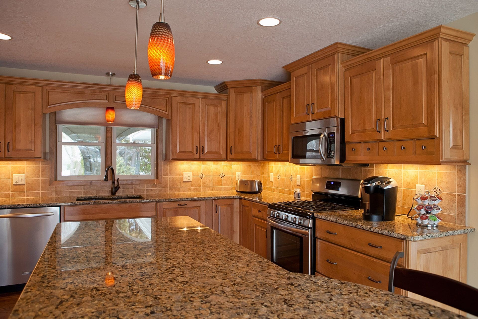 Kitchen Remodel Pic
 Countertops & Remodeling