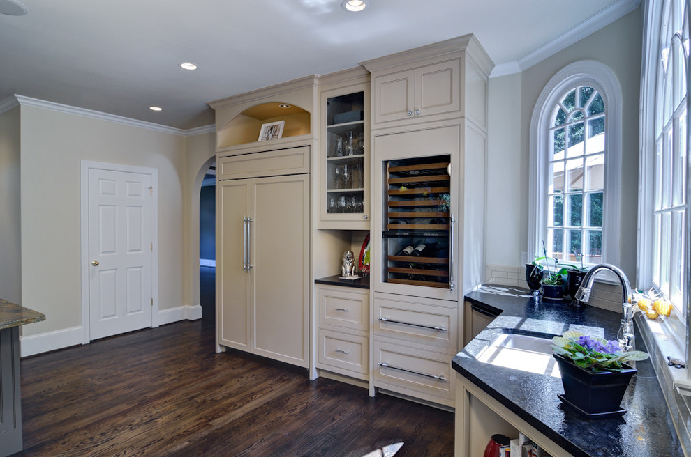 Kitchen Remodeling Atlanta
 Kitchen Traditional Kitchen Atlanta by Weidmann