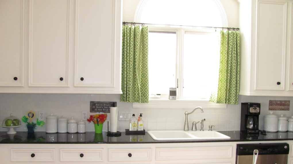 Kitchen Valance Modern
 Modern Curtains for Kitchens of Today