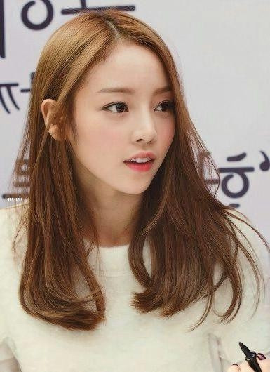 Korean Long Hairstyle
 2019 Popular Korean Long Haircuts For Women