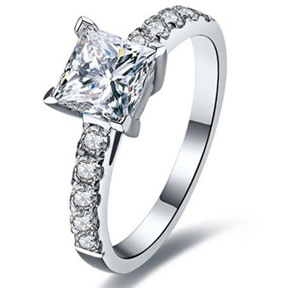 Lab Grown Diamond Engagement Rings
 CHARLES & COLVARD Moissanite Lab Grown Synthetic Diamonds