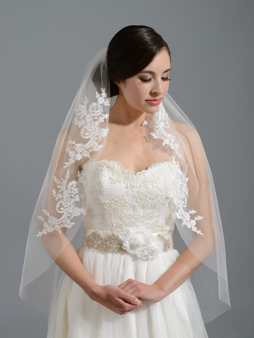 Lace Wedding Veils
 Ivory elbow wedding veil V051n alencon lace