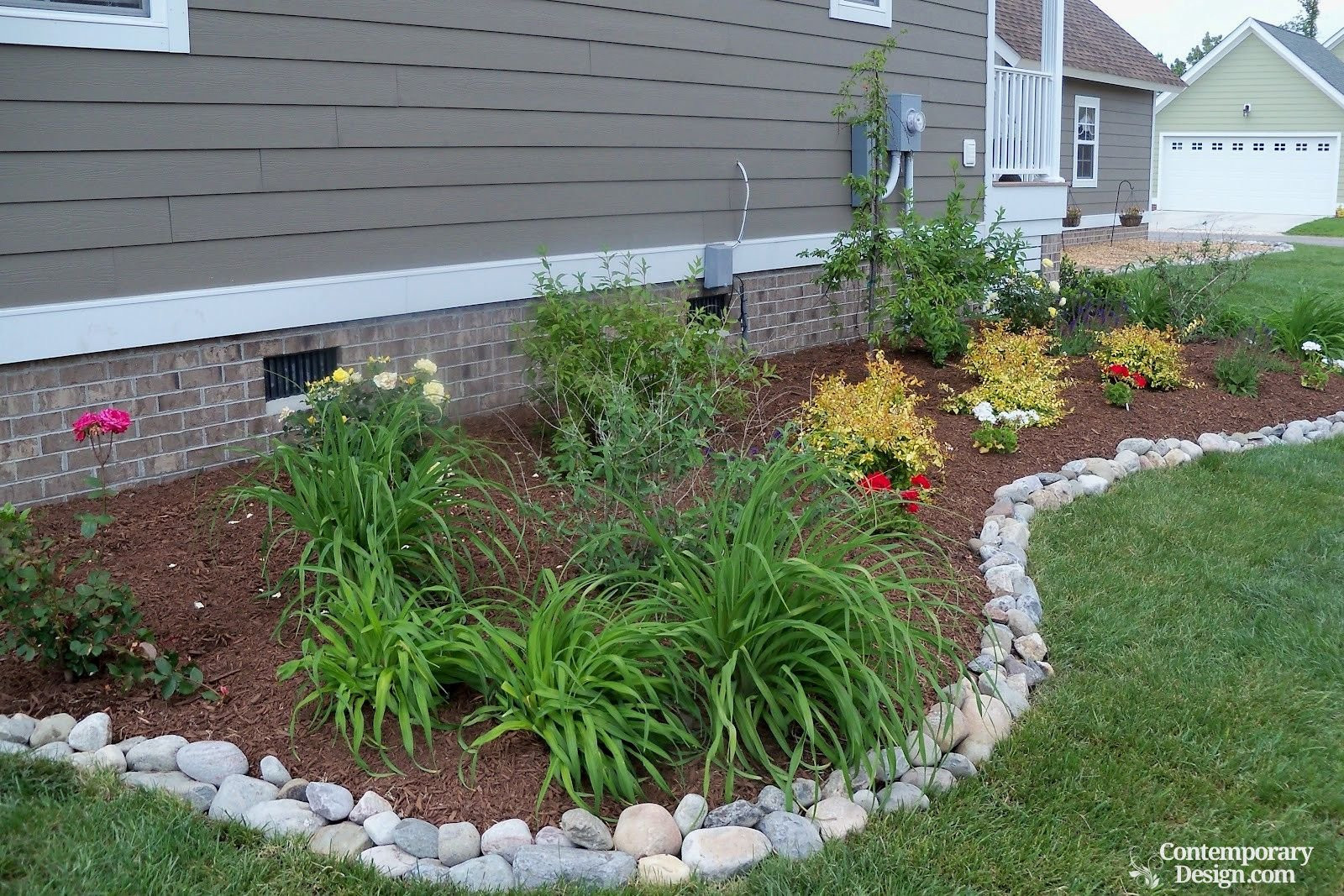 Landscape Edging Borders
 Flower bed edging ideas – Contemporary design