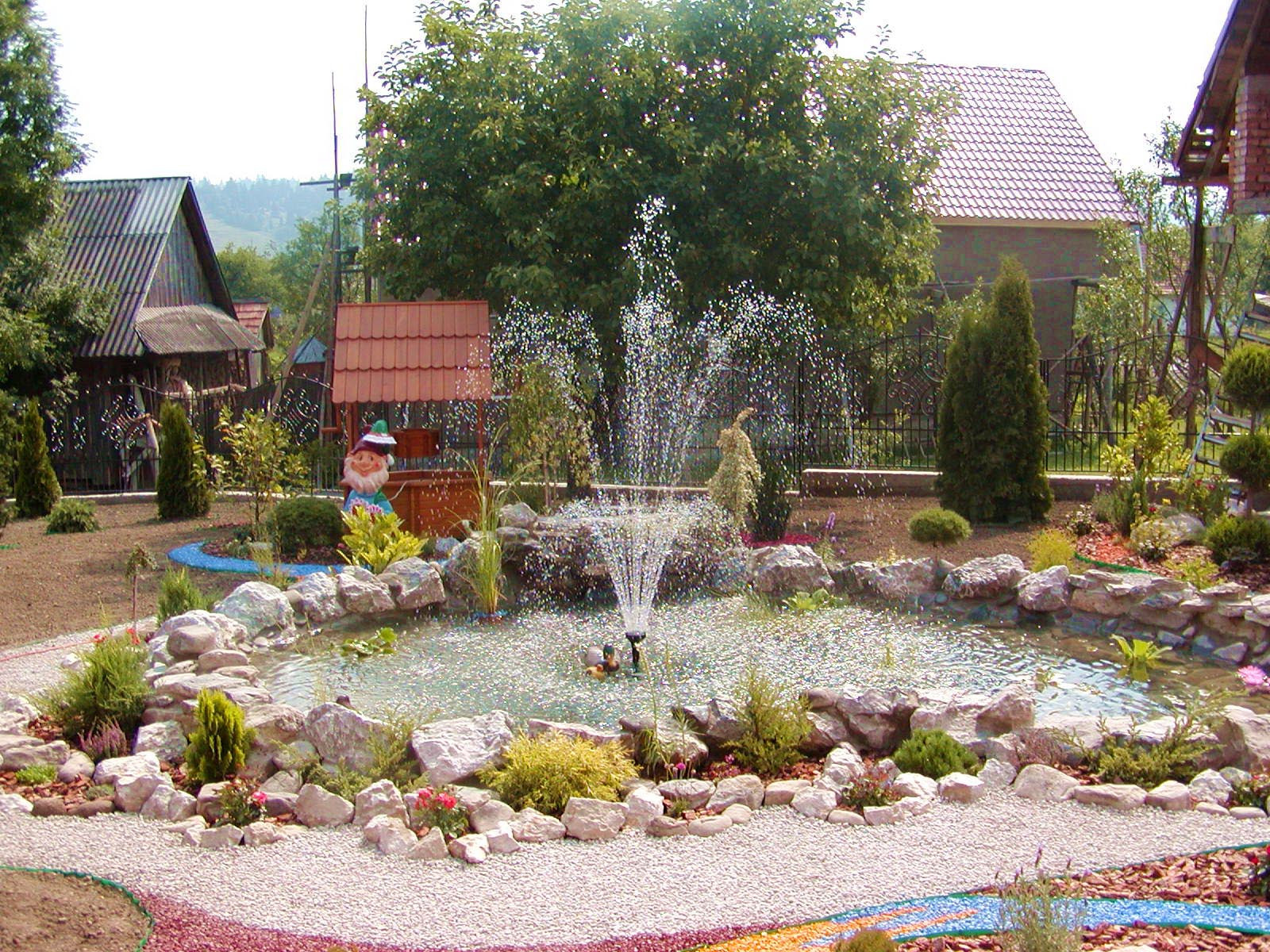 Landscape Fountain Ideas
 Landscape Design With Water Fountains