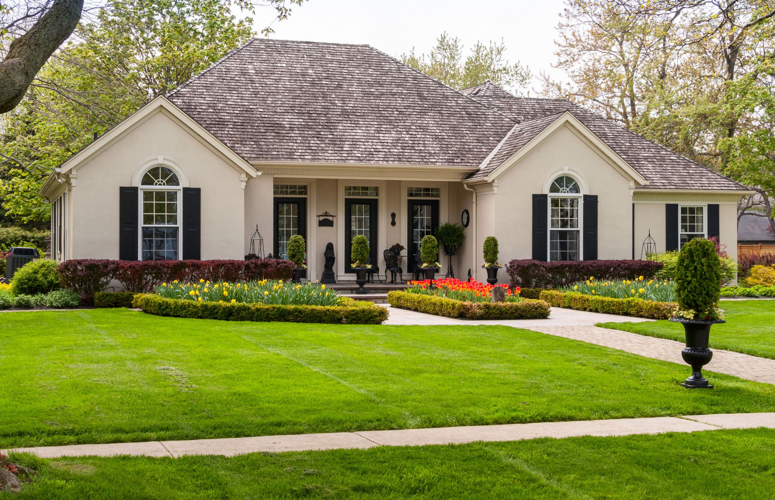 Landscape Front Of House
 Front of House Landscaping