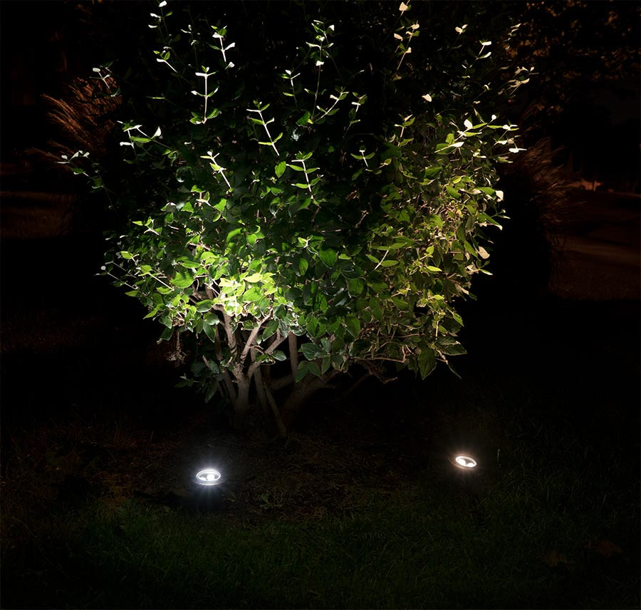 Led Landscape Lights
 LED Landscape Lighting Ideas for Creating an Outdoor Oasis