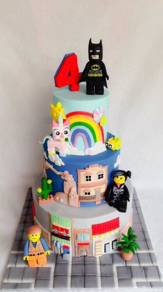 Lego Movie Birthday Cake
 10 Lego birthday cakes that will blow your mind