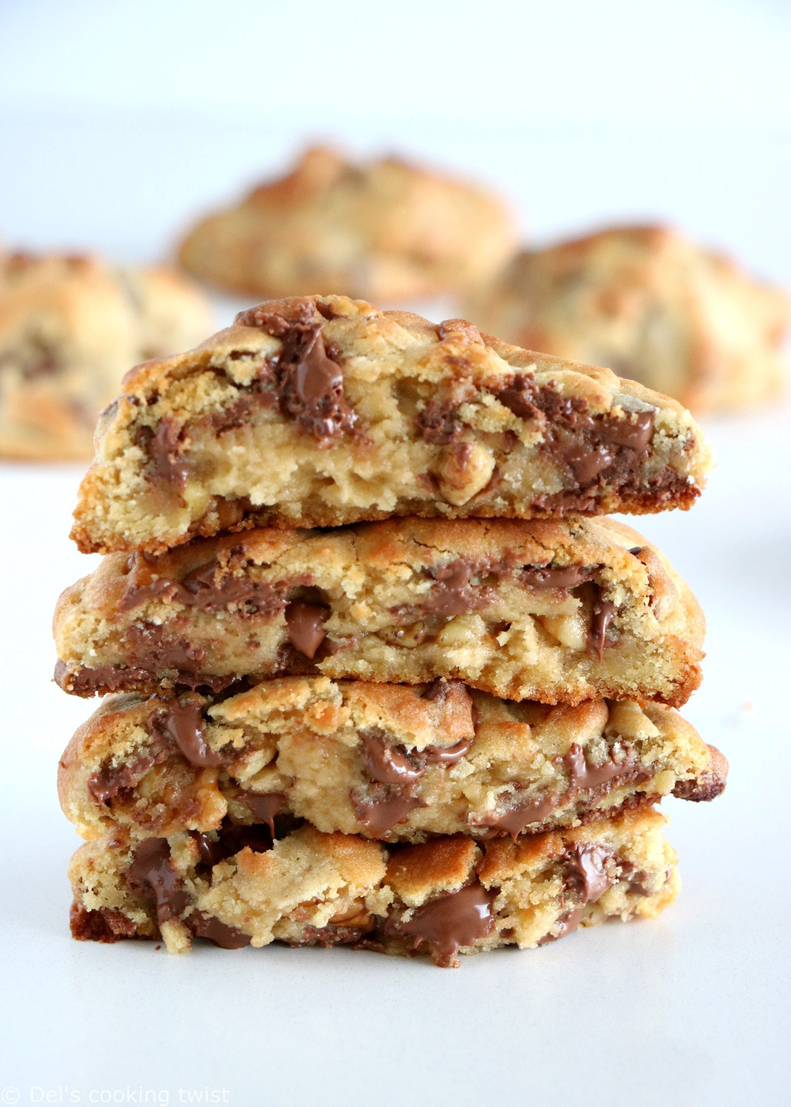 Levain Bakery Cookies Recipe
 Levain Bakery Chocolate Chip Cookies — Del s cooking twist