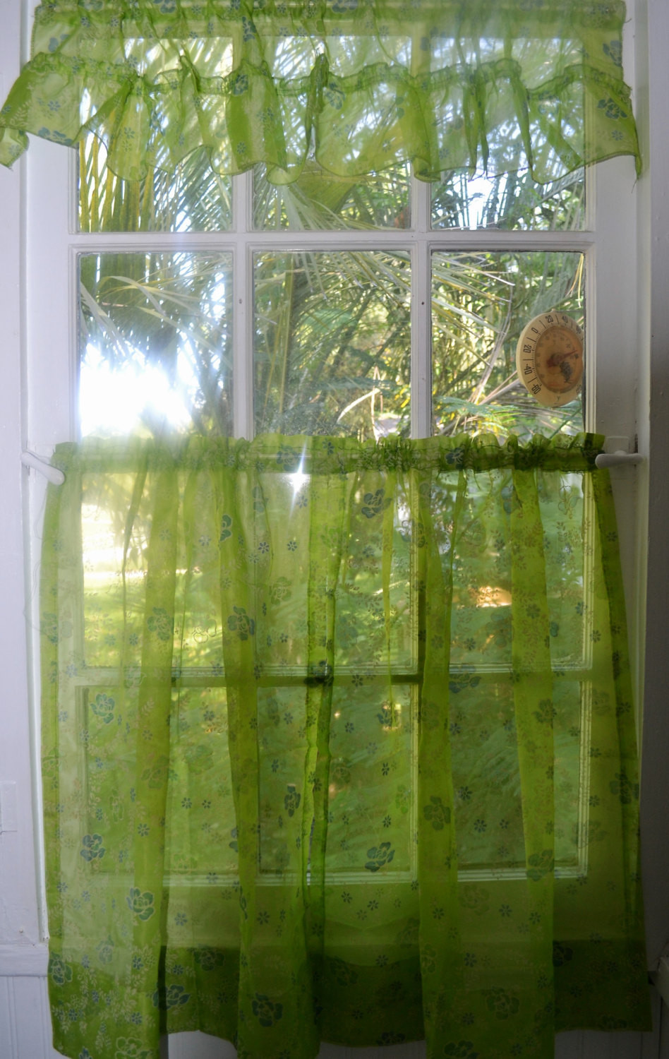Lime Green Kitchen Curtains
 1960 s Kitchen Curtain with Valance Lime Green