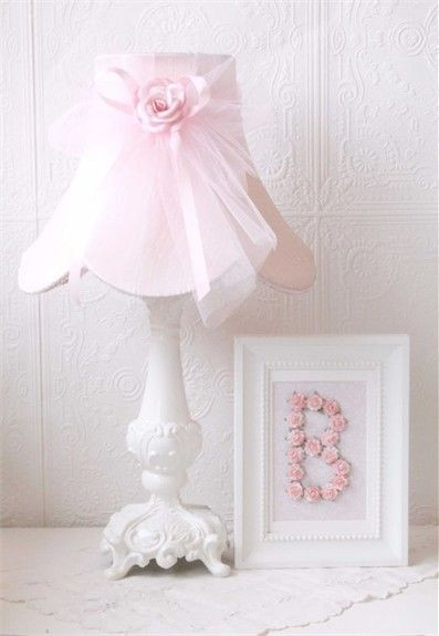 Little Girl Bedroom Lamps
 Your little one will simply adore this darling table lamp