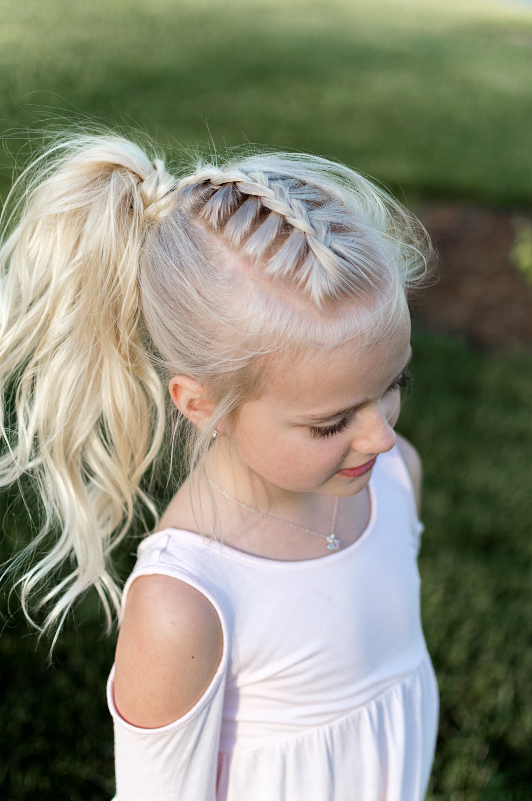 Little Girl Pigtails Hairstyles
 DIY Hairstyle Ideas That Take Less Than 10 Minutes