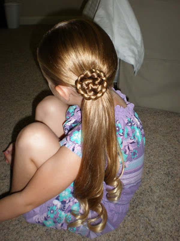 Little Girl Quick Hairstyles
 8 Quick And Easy Little Girl Hairstyles – Bath and Body