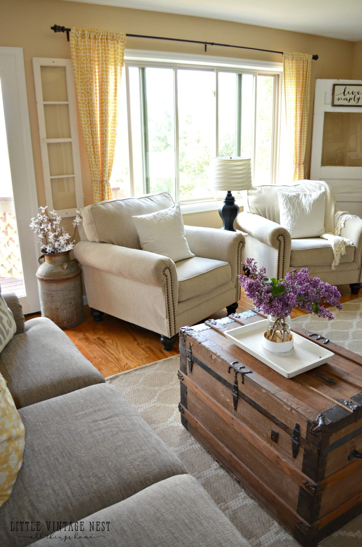 Living Room Farmhouse Decor
 How I Transitioned to Farmhouse Style Little Vintage Nest