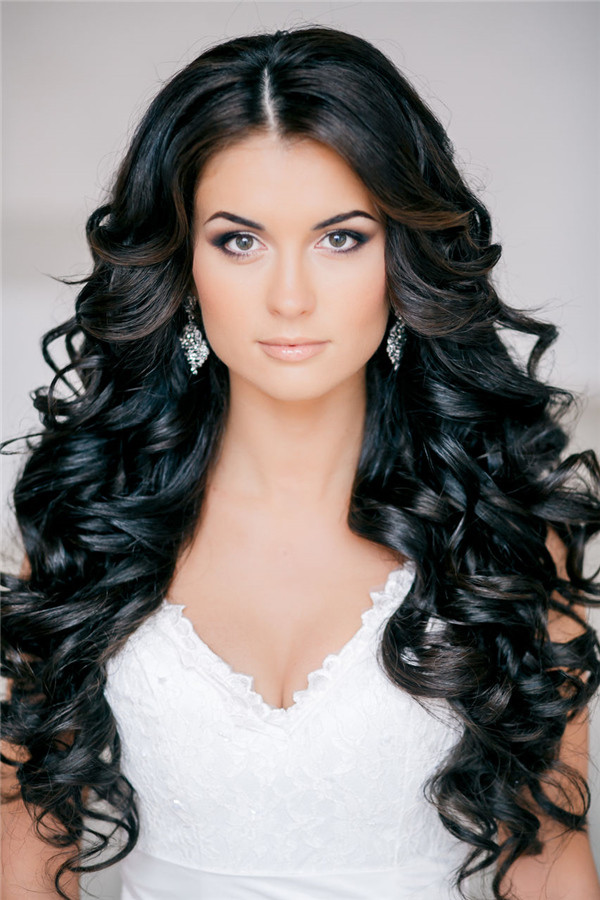 Long Down Wedding Hairstyles
 Top 20 Down Wedding Hairstyles for Long Hair