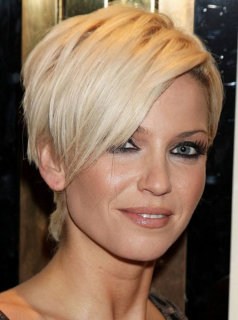 Longer Short Haircuts
 7 of the Tren st Short Prom Hairstyles
