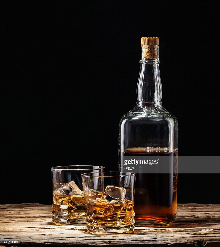 Low Calorie Whiskey Drinks
 Stock Whiskey drink on wood With images