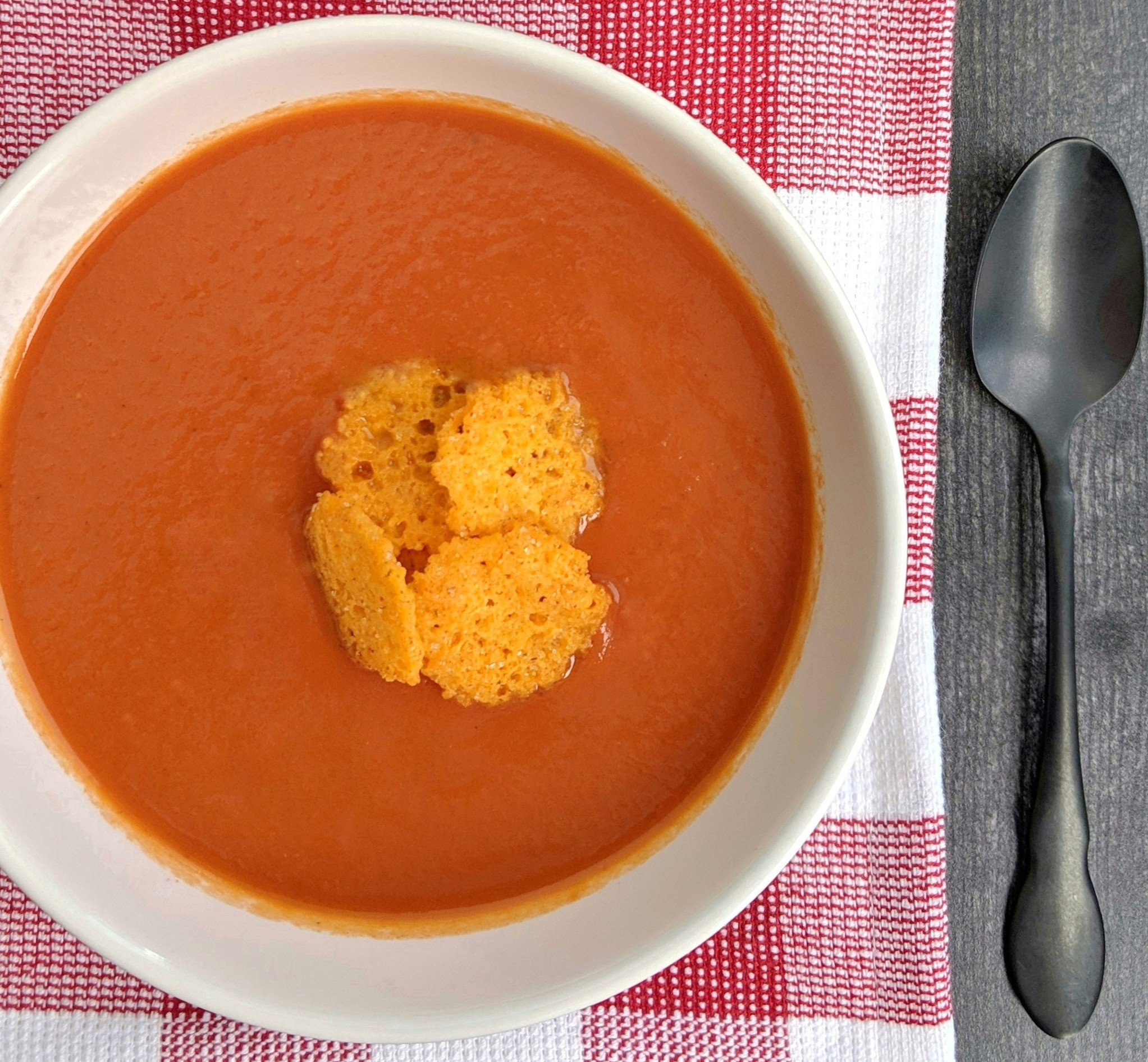 Low Carb Tomato Soup
 Low Carb Tomato Soup – fitlaura