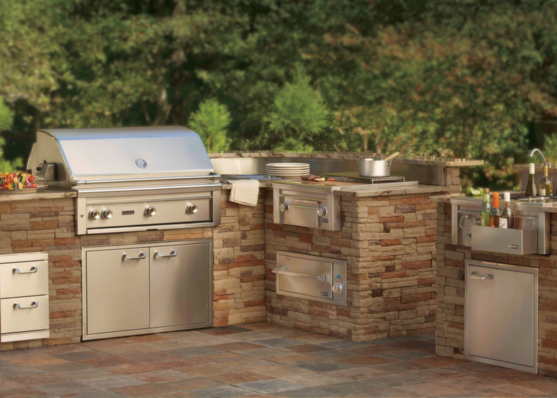 Lynx Outdoor Kitchen
 Lynx Grills adds Asado Grill and Fire Pit to its Line Up