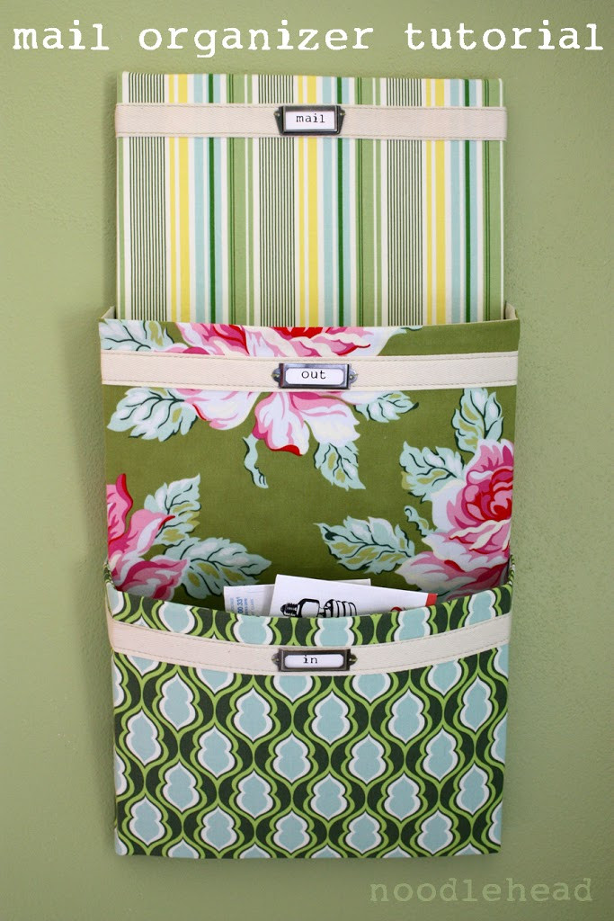 Mail Organizer DIY
 mail organizer tutorial Noodlehead