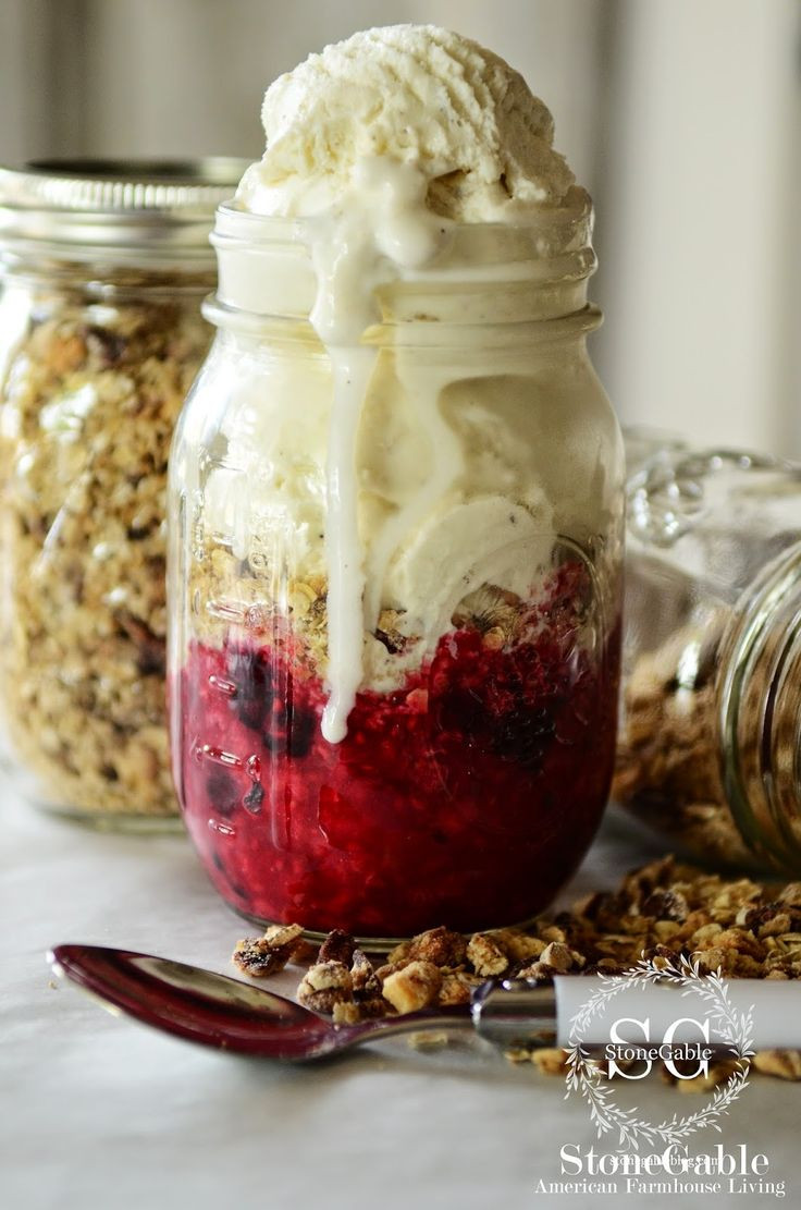Make Ahead Mason Jar Desserts
 Berry crisp in a jar Recipe