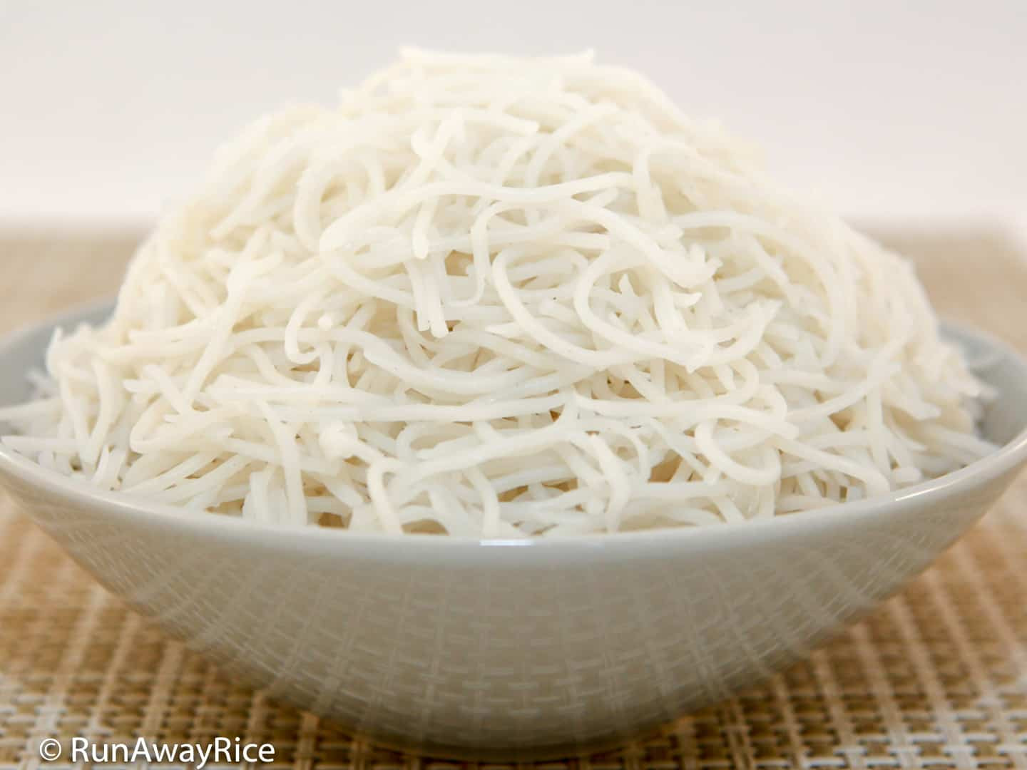 Make Rice Noodles
 Rice Vermicelli Bun How to Cook Perfect Noodles