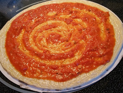 Marinara Vs Pizza Sauce
 Pizza Sauce Vs Marinara What Puts Them Apart in Italian