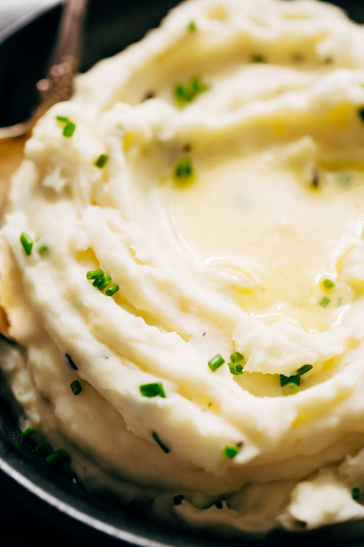 Mashed Potatoes In The Instant Pot
 20 Minute Garlic Herb Instant Pot Mashed Potatoes Recipe